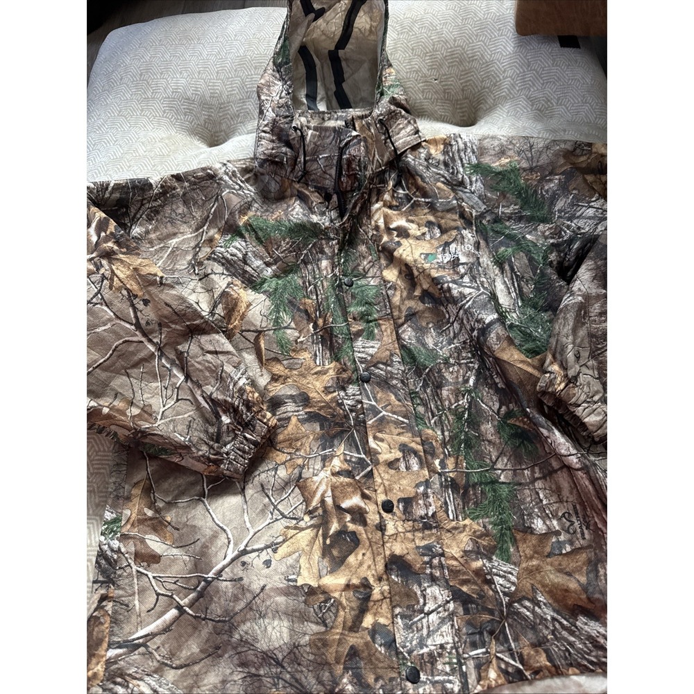 Frogg Toggs Rain Jacket Size L Realtree Camo Lightweight Detachable Hood Zip Up